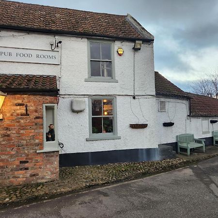 Red Lion Inn & Motel York Exteriör bild