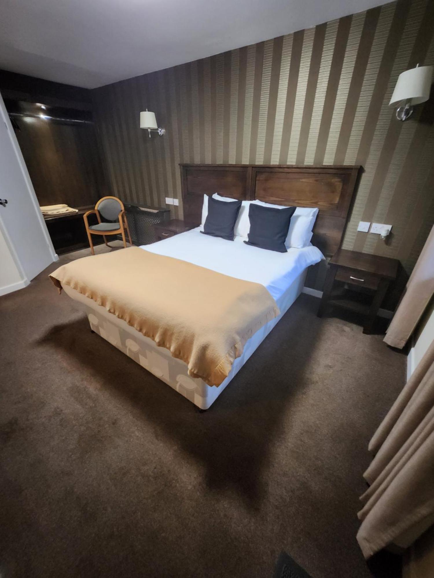 Red Lion Inn & Motel York Exteriör bild