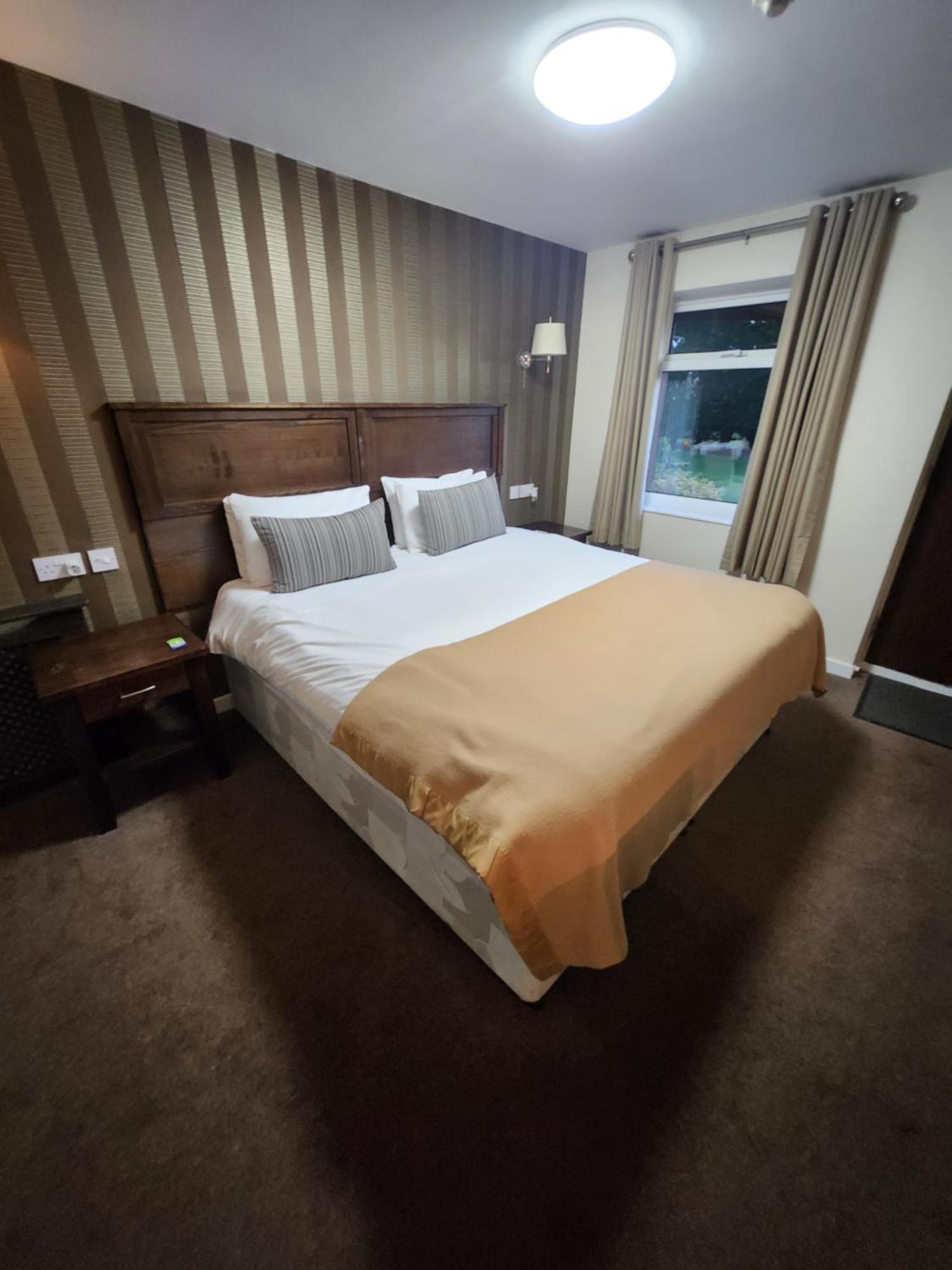 Red Lion Inn & Motel York Exteriör bild