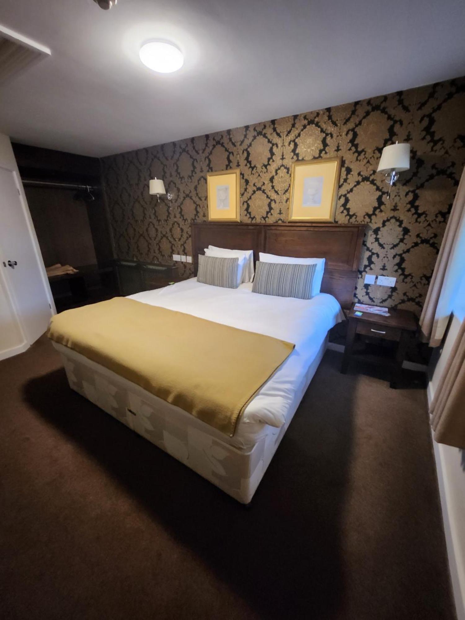 Red Lion Inn & Motel York Exteriör bild